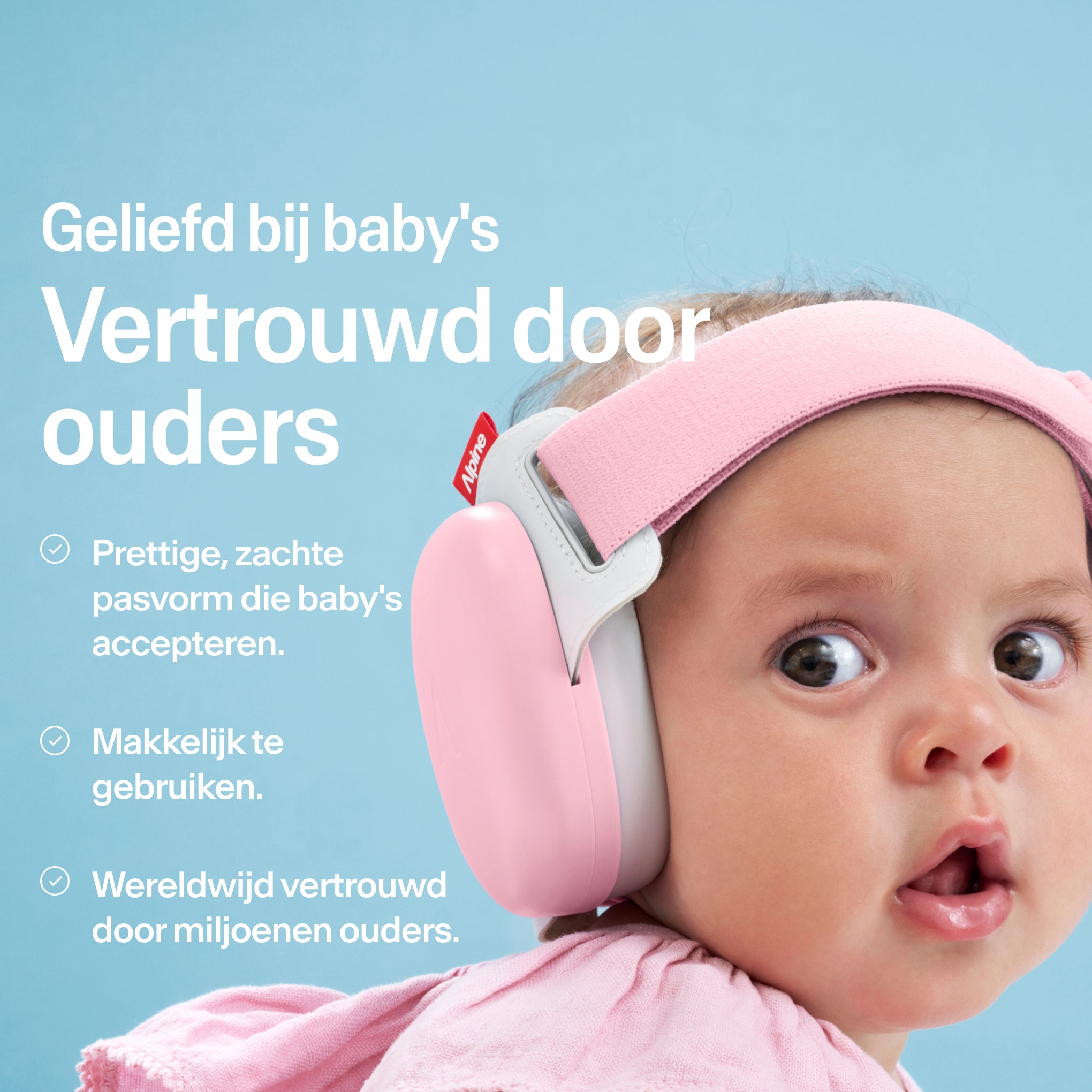 Baby draagt Alpine Muffy Baby in rose pink op het hoofd 