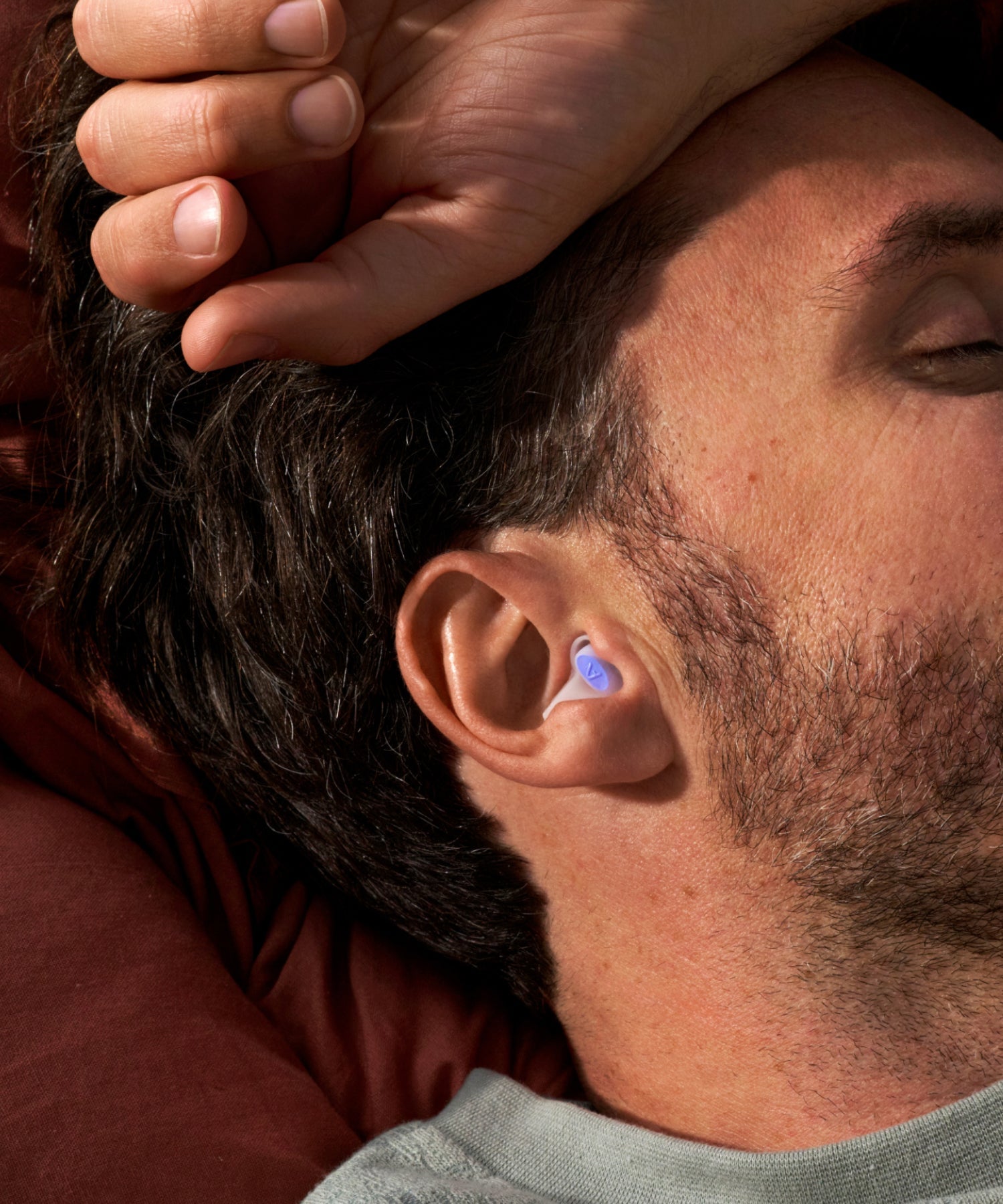 utilisation des bouchons d’oreilles Alpine SleepDeep